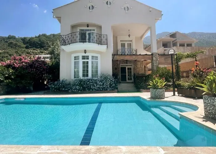 Villa A Quiet, Peaceful